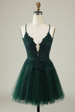 Une ligne Spaghetti Straps Vert foncé Robe courte Homecoming avec appliques