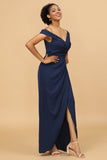 Navy Off The Shoulder Sheath Robe de demoiselle d’honneur