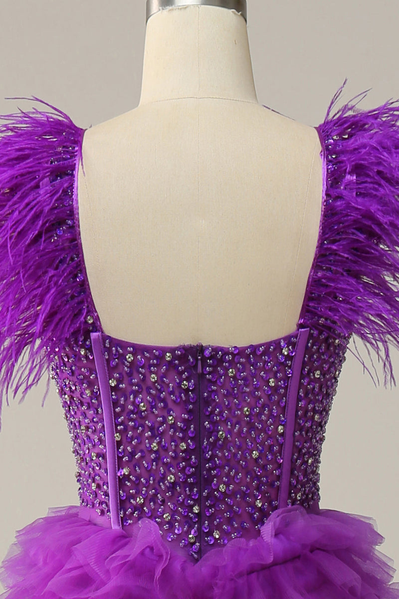 Charger l&#39;image dans la galerie, Une robe de Soirée longue violette avec des plumes perlées