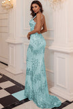 Robe bleue de long de bal de sequin