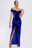 Robe de soirée de vacances en velours bleu royal à épaules dénudées avec fente