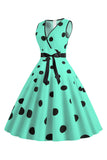Robe à pois bleu clair vintage des années 50