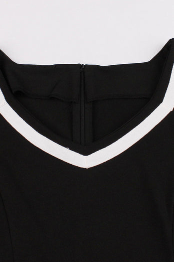 V col manches courtes noir 1950s robe avec ceinture