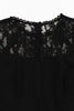 Charger l&#39;image dans la galerie, Robe noire swing des années 50 avec dentelle