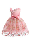 Une ligne robe rose bow filles avec des appliques