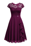 Robe en dentelle rose A Line avec volants