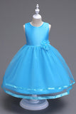 Col bateau Robe de fille blanche en tulle avec arc