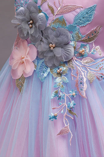 Une ligne de robes de filles nœud papillon bleu avec appliques