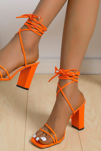Sandale à talons à talons à blocs à strappe orange