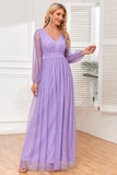 Robe de soirée lilas à manches longues trapèze avec fente