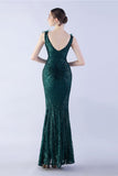 Robe de soirée perlée à col en V à col en V lilas avec plume