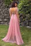 Une ligne V Col Blush Longue Robe de Bal avec Appliques