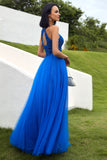 Robe de bal en tulle bleu royal avec appliques