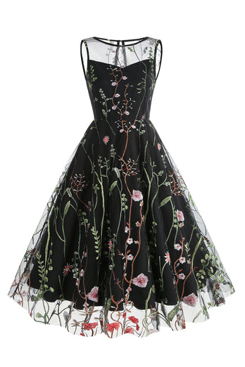 Une ligne Jewel Black Vintage Dress avec broderie