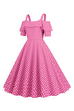 Robe à pois d’épaule froide rose des années 50