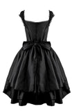 Robe vintage noire d’Halloween avec dentelle