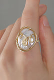 Bague en perles réglables d’eau douce naturelle dorée
