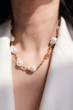 Collier de perles en or de forme spéciale