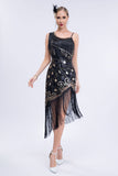Robe asymétrique à paillettes noires des années 20 avec franges