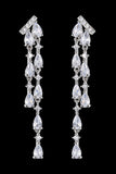 Boucles d’oreilles longues strass rose