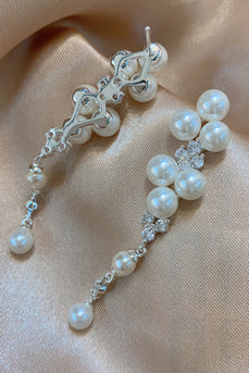 Boucles d’oreilles perles blanches