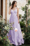 Robe de bal en dentelle à bretelles spaghetti lilas