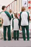 Ensembles de pyjamas de Noël familiaux assortis à carreaux