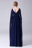 Robe de mariée en mousseline de soie bleu marine à col en V longueur au sol avec plissée