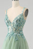 Charger l&#39;image dans la galerie, Magnifique une ligne V col vert clair longue robe de soirée avec des appliques