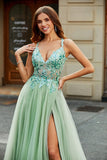 Robe de bal en tulle fendu à col en V A-ligne avec perles appliquées