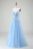 Robe de soirée bleu clair trapèze avec appliques