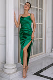 Robe de bal à gaine verte avec fente