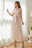 Robe de fête formelle à pois roses avec manches