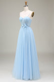 Robe de bal en tulle bleu clair scintillant avec appliques