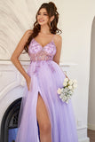 Robe de bal en tulle perlé violet