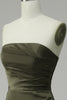 Charger l&#39;image dans la galerie, Robe de bal en satin sans bretelles verte avec fente