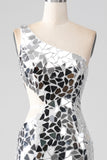 Robe de bal à une épaule à paillettes miroir argenté avec évidage