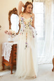 Élégante Robe de bal A Line Champagne Plus Taille avec Appliques
