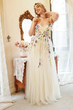 Élégante Robe de bal A Line Champagne Plus Taille avec Appliques