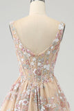 Luxueuse robe de soirée corset champagne à col carré avec appliques