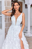 Magnifique robe de mariée longue à col V ivoire à col en V avec fleurs 3D