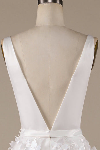 Robe de mariée à col en V A-Line ivoire avec fleurs 3D