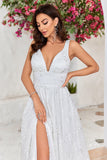 Beauté A Line V-Neck Dentelle Ivoire Robe de mariée longue avec fente