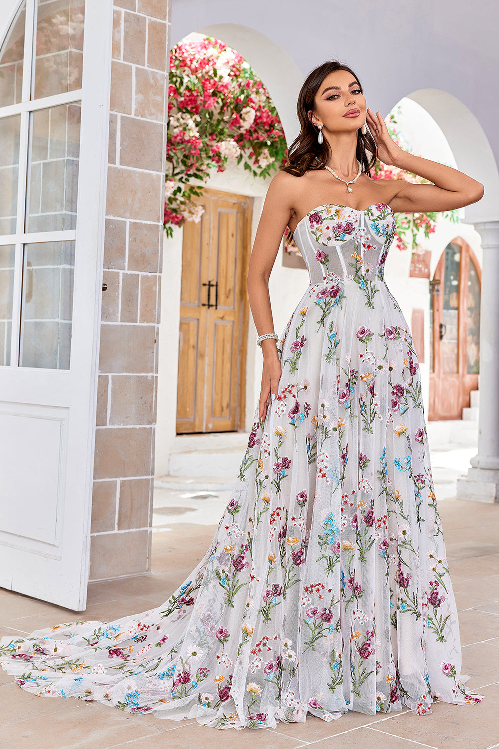 Beauté A Line Sweetheart Ivoire Robe de mariée longue avec broderie