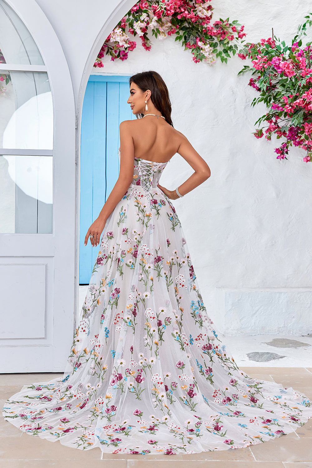Beauté A Line Sweetheart Ivoire Robe de mariée longue avec broderie