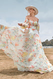 Charmant A Line Sweetheart Ivory Floral Sweep Train Robe de mariée avec manches