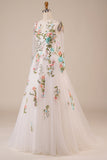 Tulle Manches Longues Robe de mariée ivoire ivoire avec broderie