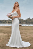 Robe de mariée blanche simple à bretelles spaghetti avec dos croisé