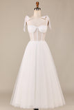 Ivory A-Line Tea-Length Tulle Corset Robe de mariée