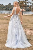 Une ligne Tulle Ivory Robe de mariée avec Appliques